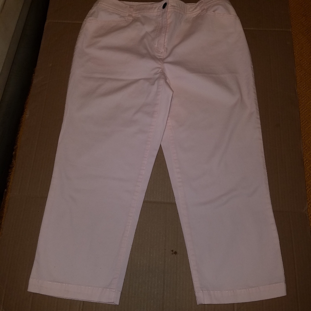 CHICO'S Crop Cotton 98% Spandex 2% Medium Pants
